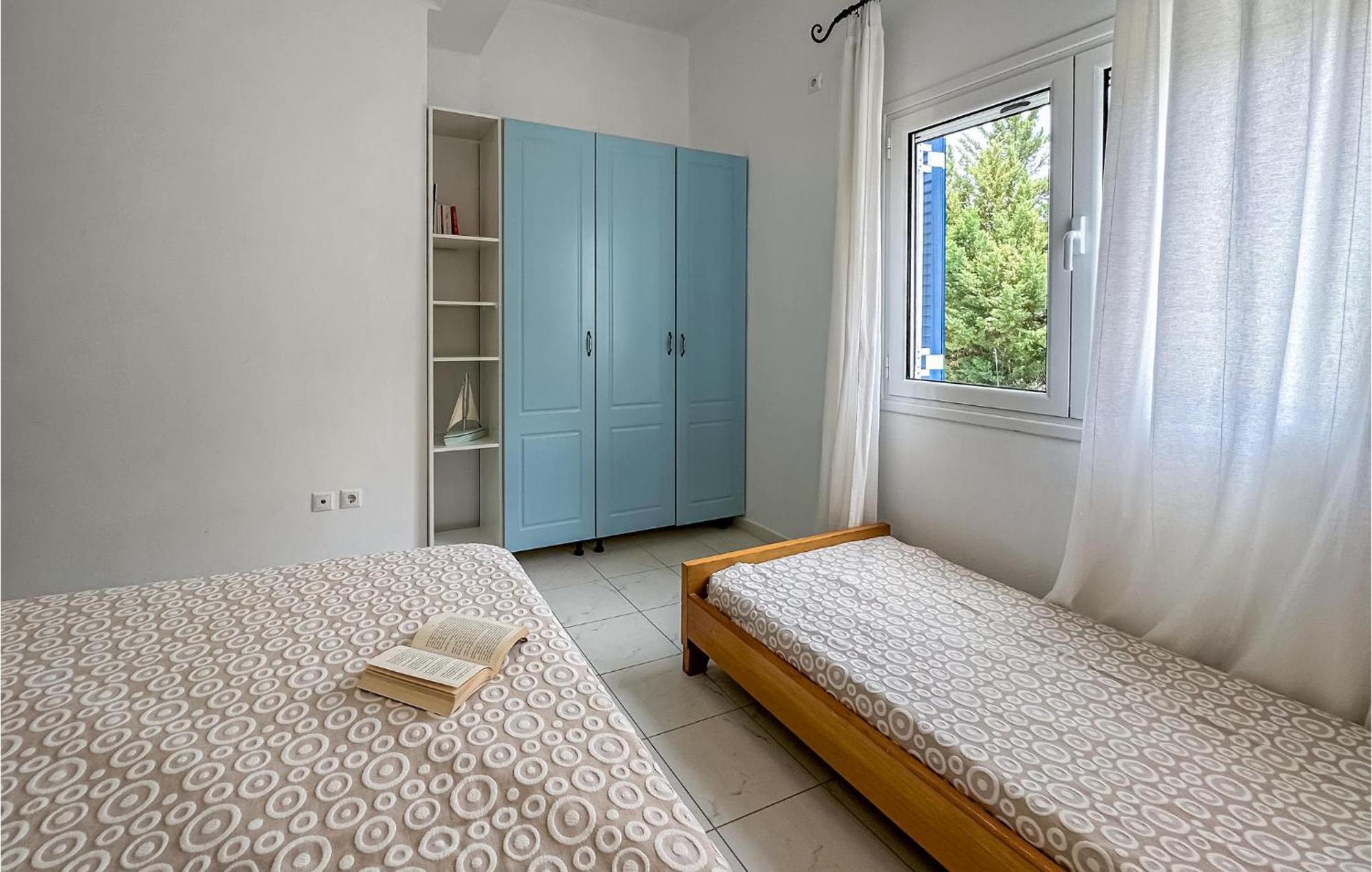 2 Bedroom Lovely Home In Kalamata Exterior photo
